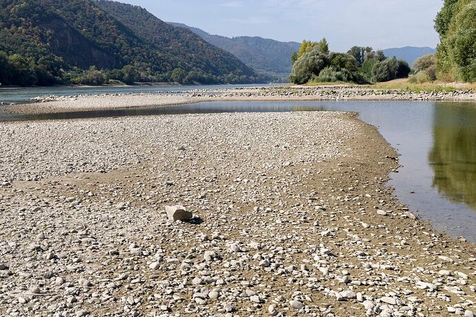 donau-duerre-d-611079437