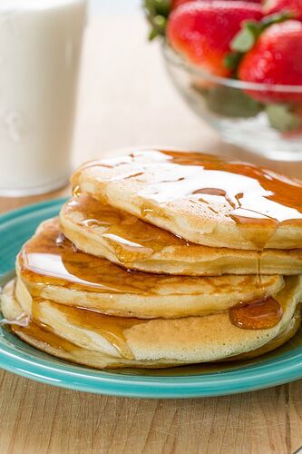 1452296089-delish-greek-yogurt-pancake-stack